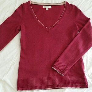 Size small v neck sweater
